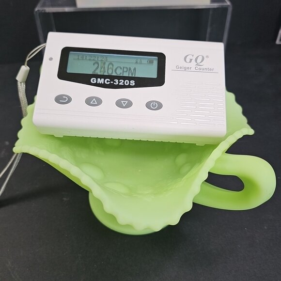 Fenton Uranium Lime Green Satin Footed Candy Dish With Handles Geiger Checked - Picture 5 of 15